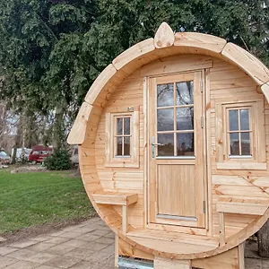  Campsite Wiesenhaus Wohnen Im Schlaffass Germany